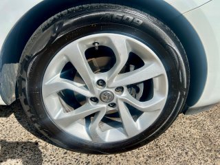 /photos/1322/1e1c2a81-8870-d37a-fdc7-b765bcfa45fa_i320x240.jpg