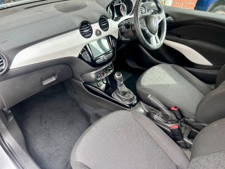 /photos/1322/26f91e8a-b7f7-f7a9-6967-59d0498ed377_i320x240.jpg