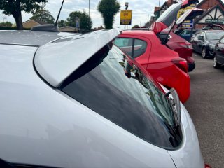 /photos/1322/948f6e6d-3429-c19b-435a-518bd1454415_i320x240.jpg