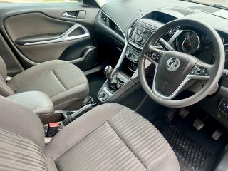 /photos/1322/beb488da-db67-c23a-2db0-6bef423bdafe_i320x240.jpg