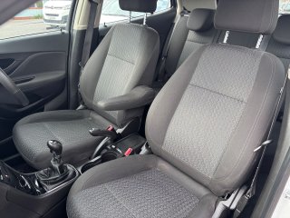 /photos/1322/c89f5086-11ac-c2cc-62ef-4e2fd8c17cb0_i320x240.jpg